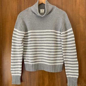 The Westside Women's Turtleneck Sweater
